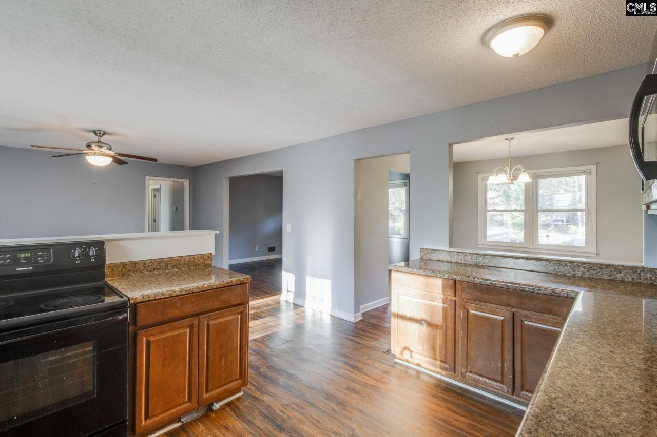 9 Tawny Branch Court Photo 9