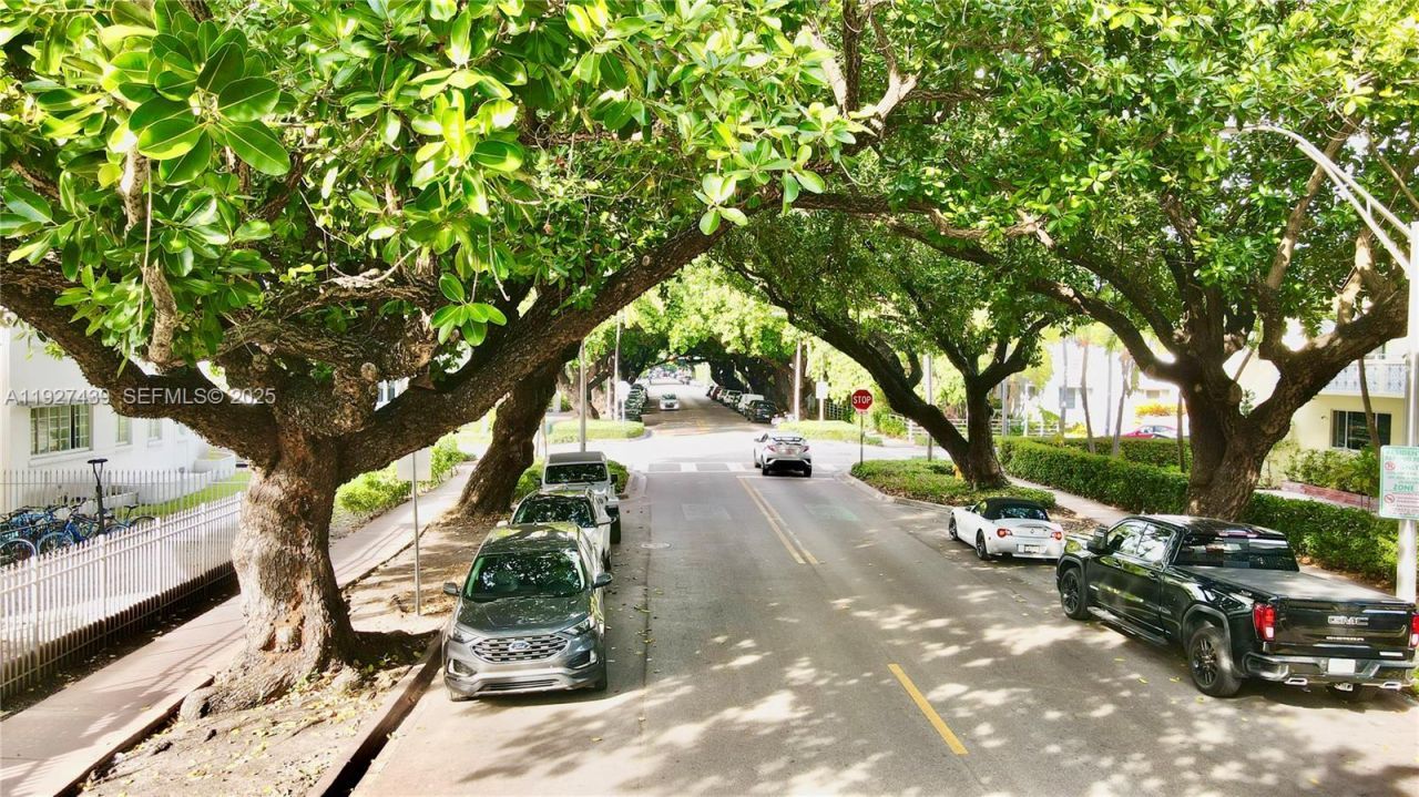 644 Meridian Ave, Unit 1, Miami Beach, FL 33139 Photo