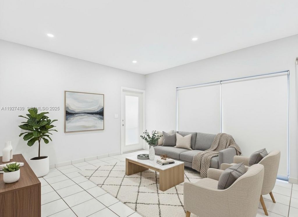 644 Meridian Ave, Unit 1, Miami Beach, FL 33139 Photo