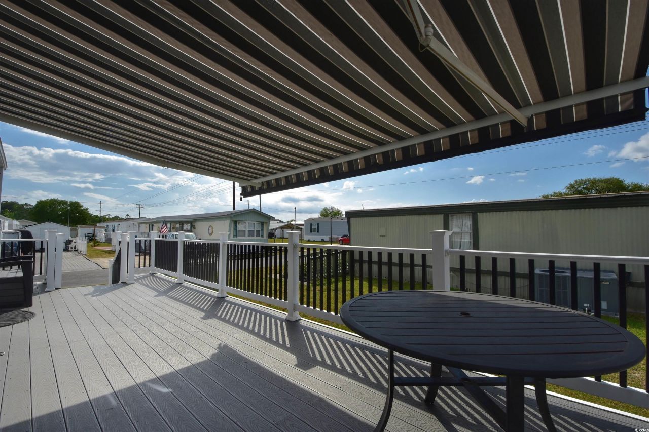 1502 Gardenia Ave. Photo 8