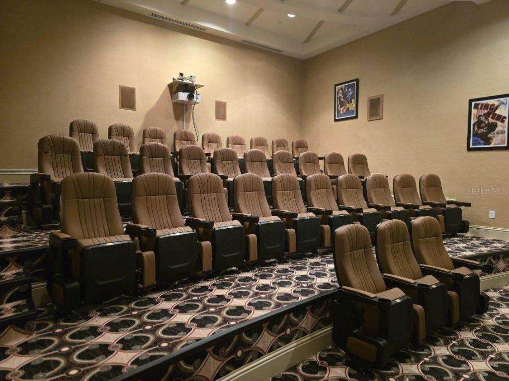 800 N Tamiami Trail, Unit 321, Sarasota, FL 34236 Photo