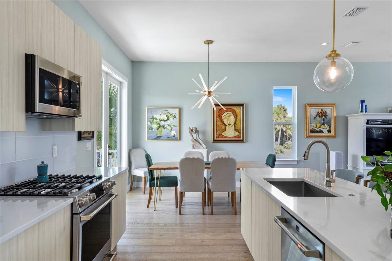 622 Riverside Landing Drive, Oak Hill, FL 32759 Photo