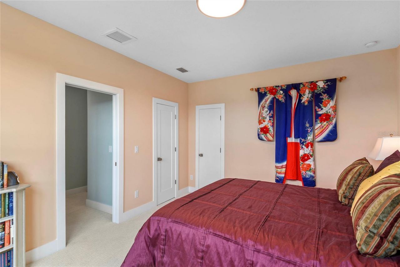 622 Riverside Landing Drive, Oak Hill, FL 32759 Photo