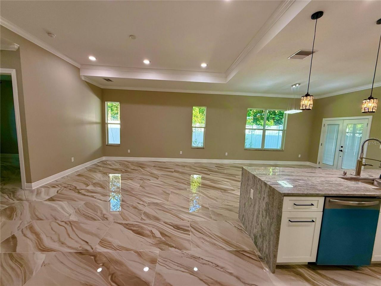 8511 N Newport Avenue, Tampa, FL 33604 Photo