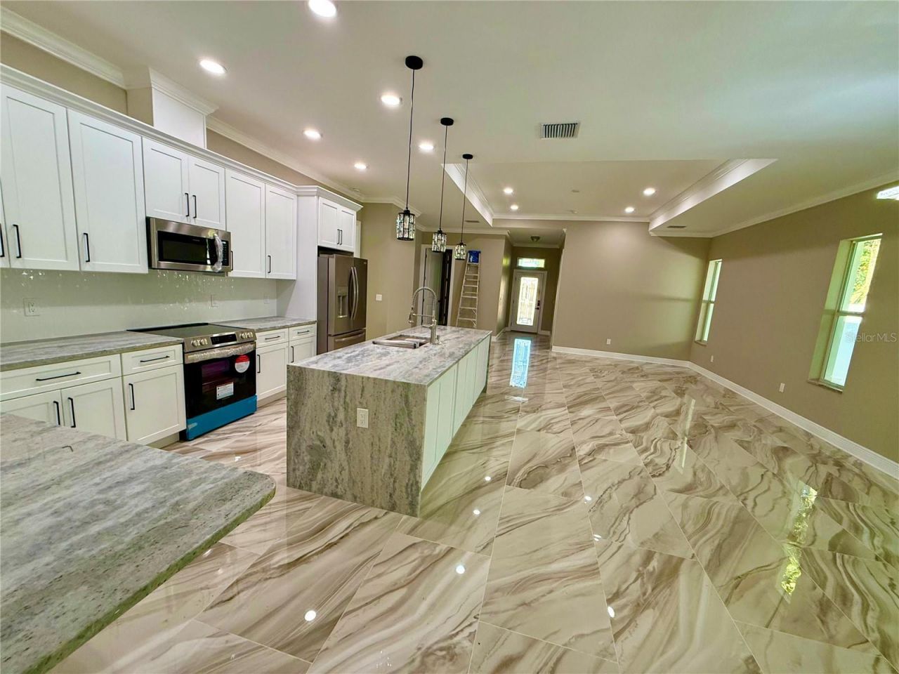 8511 N Newport Avenue, Tampa, FL 33604 Photo