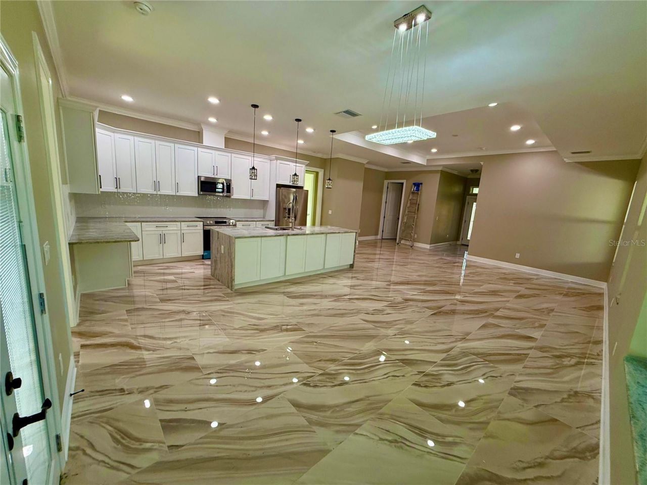 8511 N Newport Avenue, Tampa, FL 33604 Photo