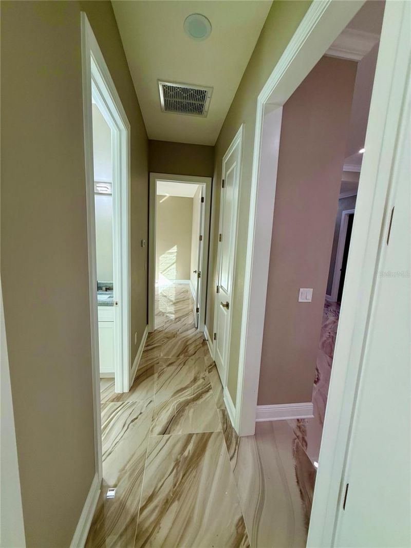 8511 N Newport Avenue, Tampa, FL 33604 Photo