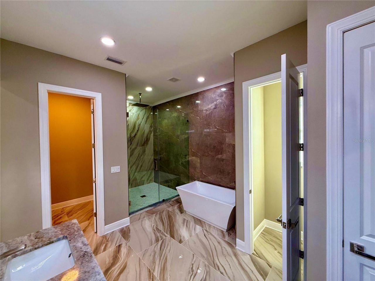 8511 N Newport Avenue, Tampa, FL 33604 Photo