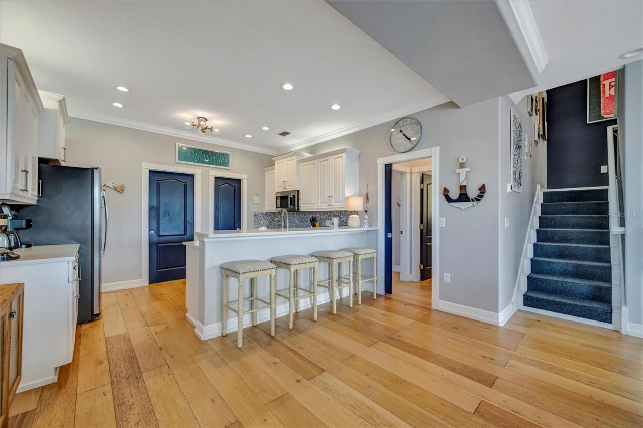 303 58th Street, Holmes Beach, FL 34217 Photo