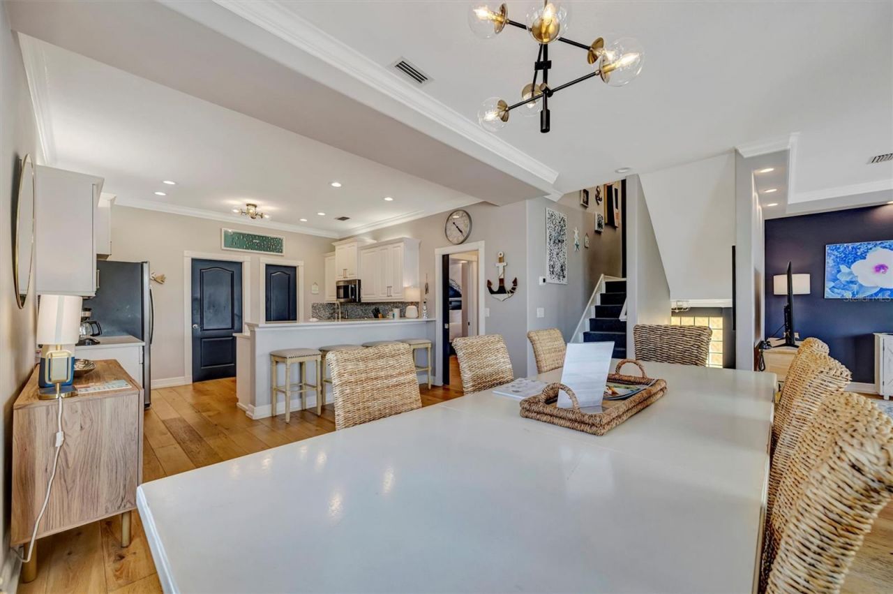 303 58th Street, Holmes Beach, FL 34217 Photo