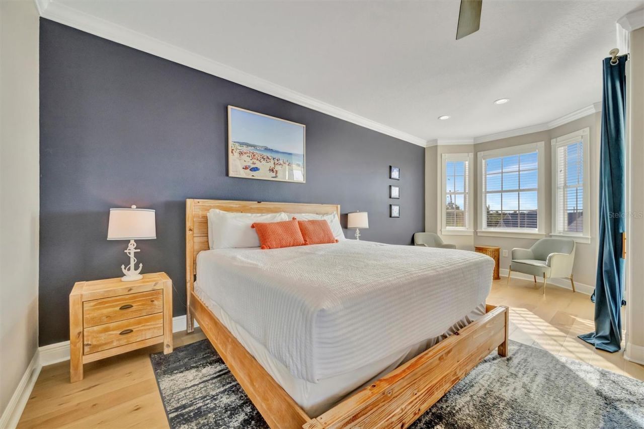 303 58th Street, Holmes Beach, FL 34217 Photo