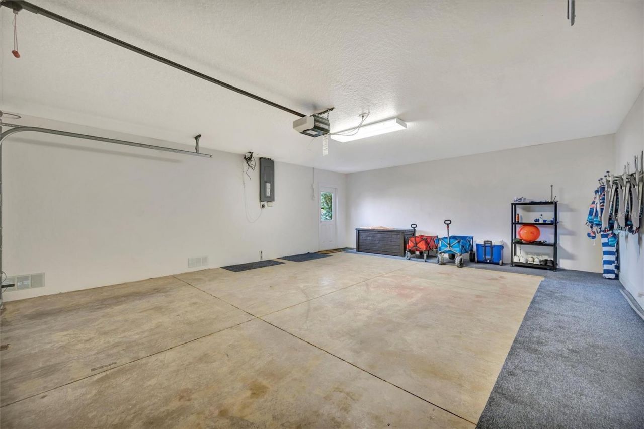 303 58th Street, Holmes Beach, FL 34217 Photo