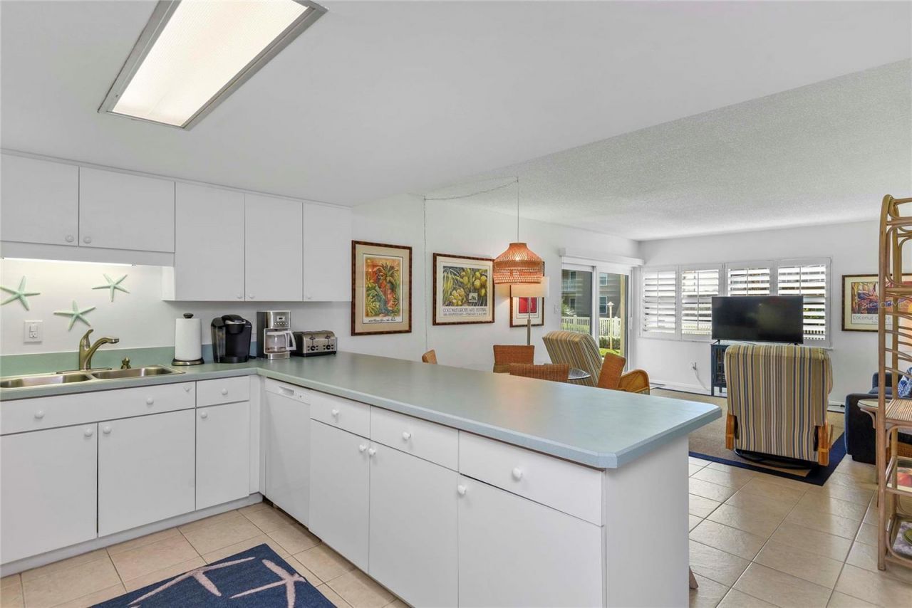 4811 Saxon Drive, Unit B101, New Smyrna Beach, FL 32169 Photo