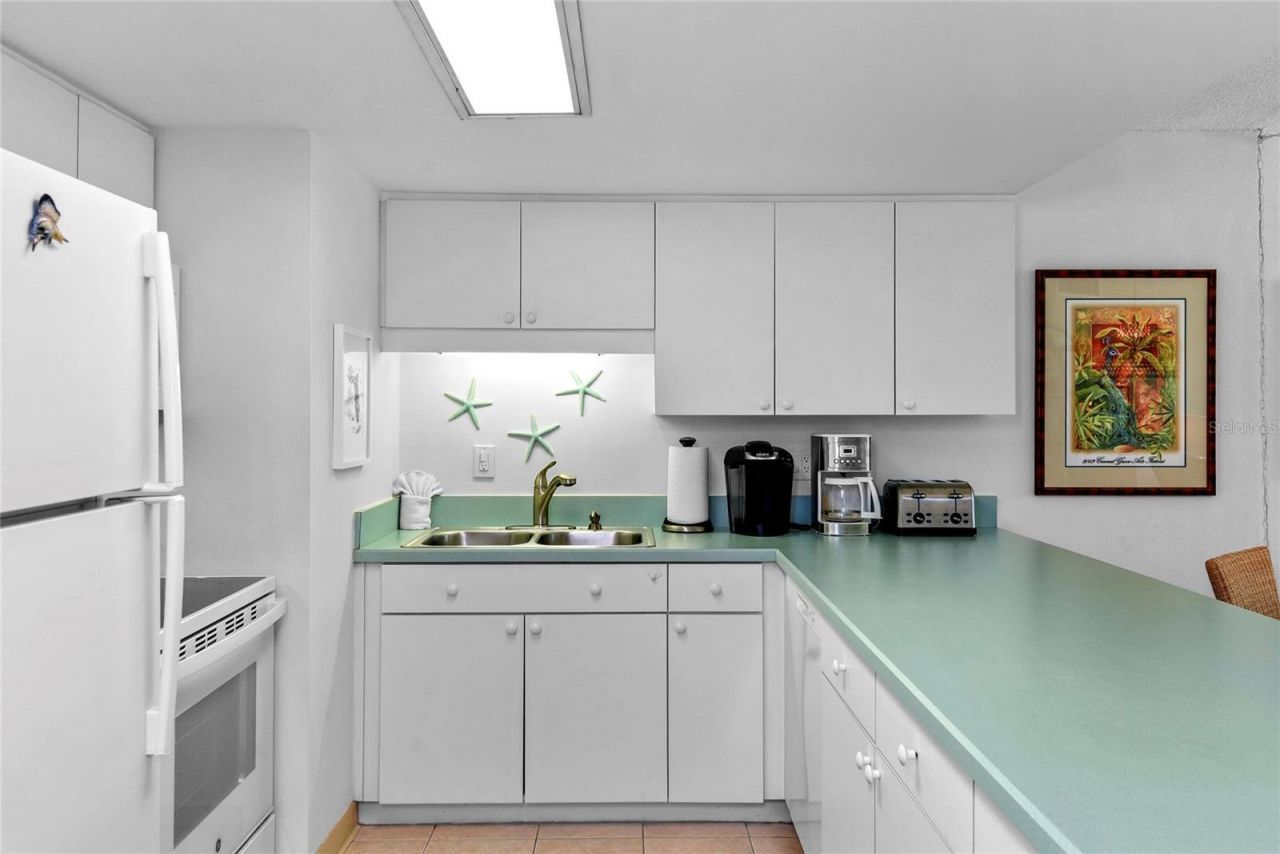 4811 Saxon Drive, Unit B101, New Smyrna Beach, FL 32169 Photo