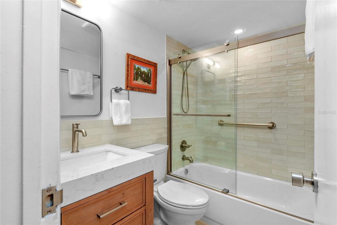4811 Saxon Drive, Unit B101, New Smyrna Beach, FL 32169 Photo