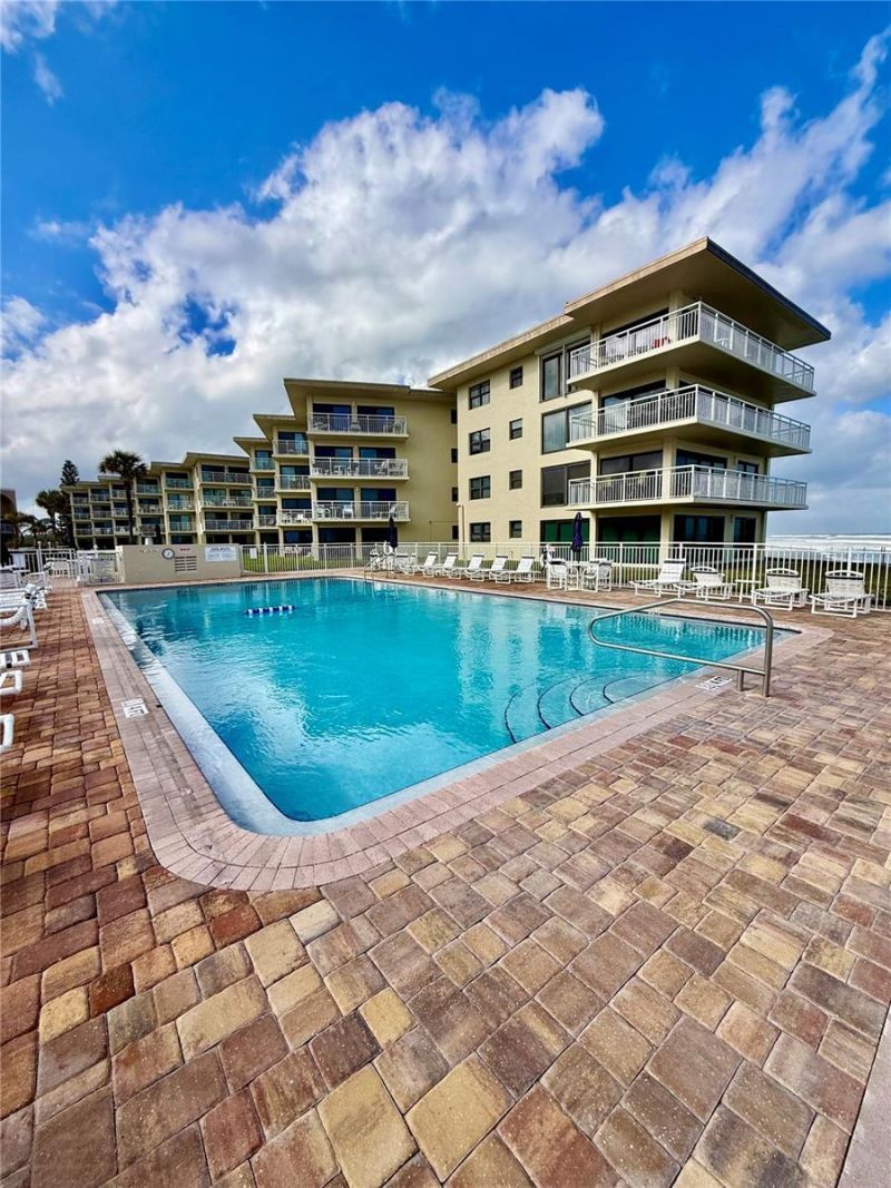 4811 Saxon Drive, Unit B101, New Smyrna Beach, FL 32169 Photo