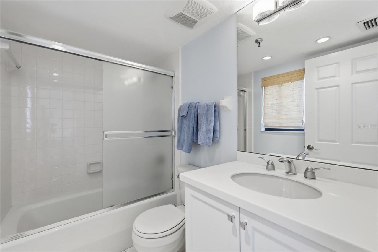 1425 Gulf Of Mexico Drive, Unit 408, Longboat Key, FL 34228 Photo