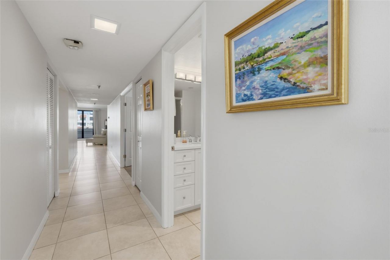 1425 Gulf Of Mexico Drive, Unit 408, Longboat Key, FL 34228 Photo