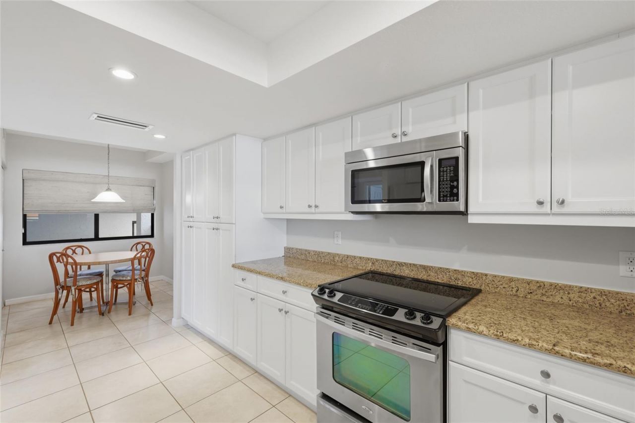 1425 Gulf Of Mexico Drive, Unit 408, Longboat Key, FL 34228 Photo