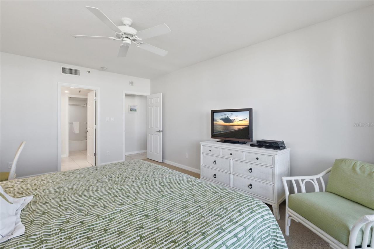 1425 Gulf Of Mexico Drive, Unit 408, Longboat Key, FL 34228 Photo