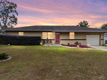11848 SE 71ST AVENUE ROAD, BELLEVIEW, FL 34420