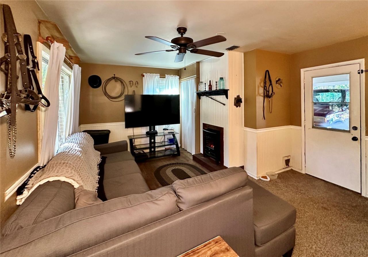 13565 NE 38th Avenue, Anthony, FL 32617 Photo