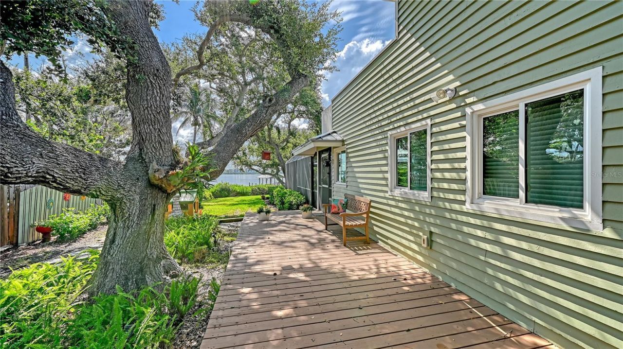1042 N Casey Key Road, Osprey, FL 34229 Photo