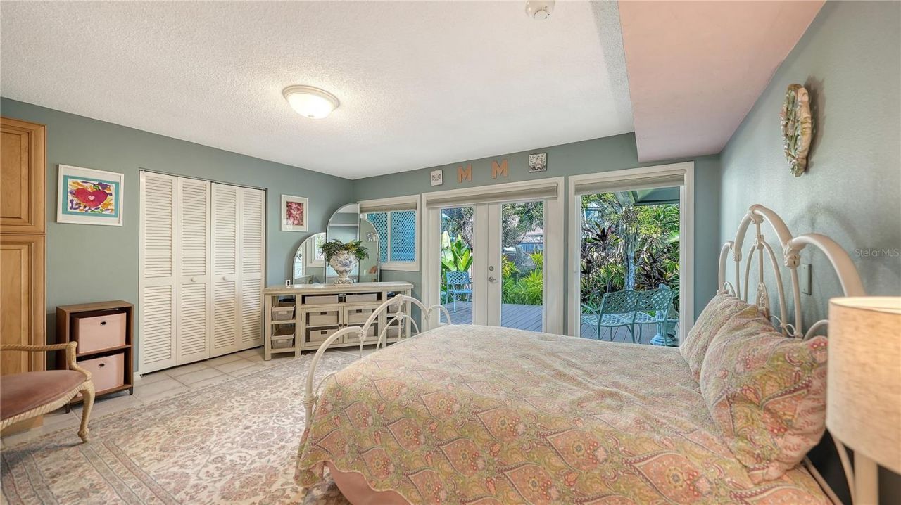 1042 N Casey Key Road, Osprey, FL 34229 Photo