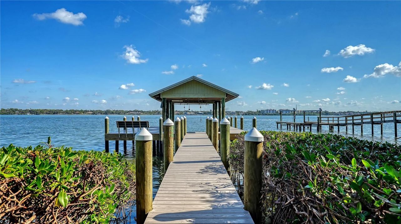 1042 N Casey Key Road, Osprey, FL 34229 Photo
