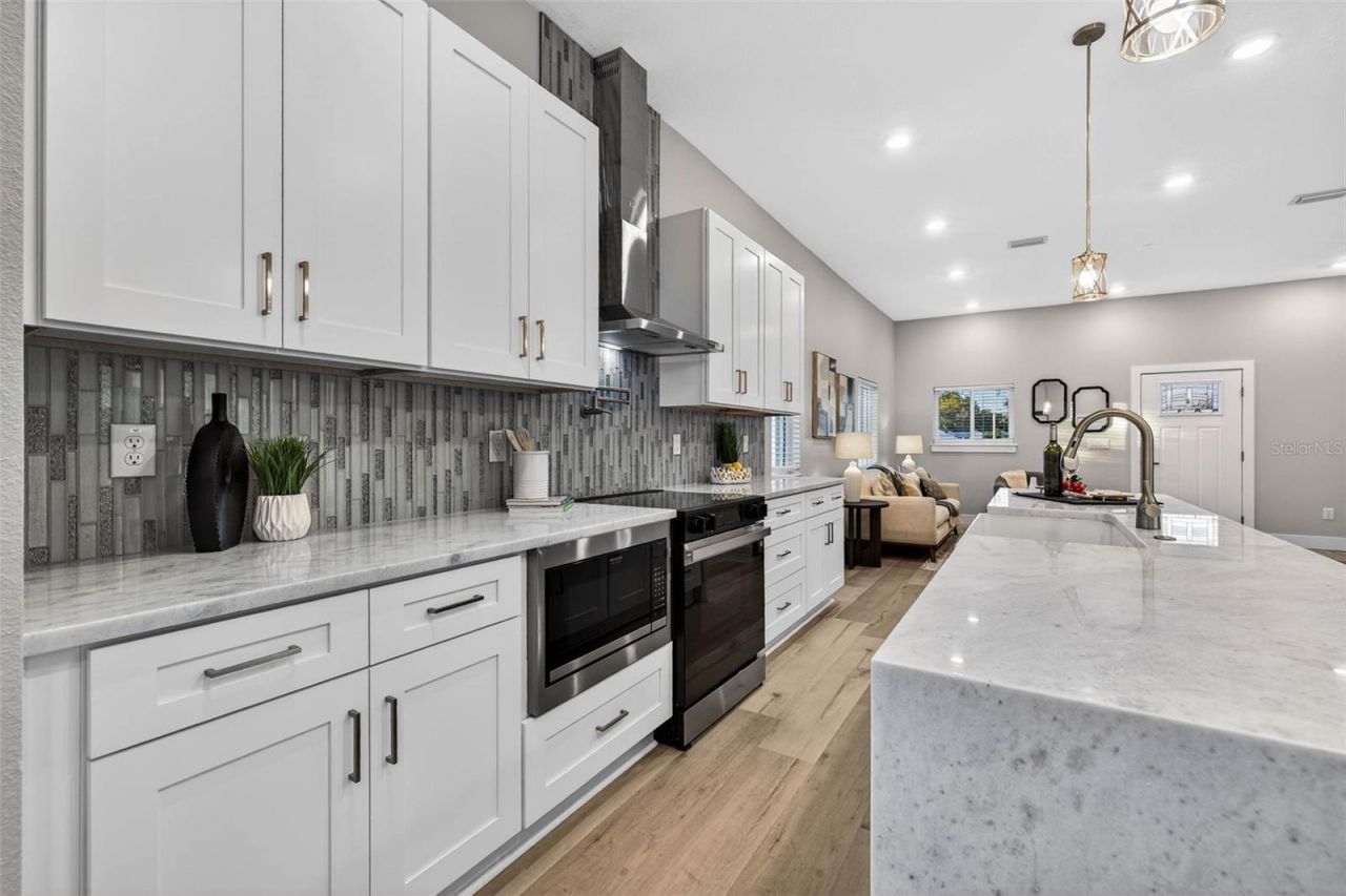 2540 34th Avenue N, Saint Petersburg, FL 33713 Photo