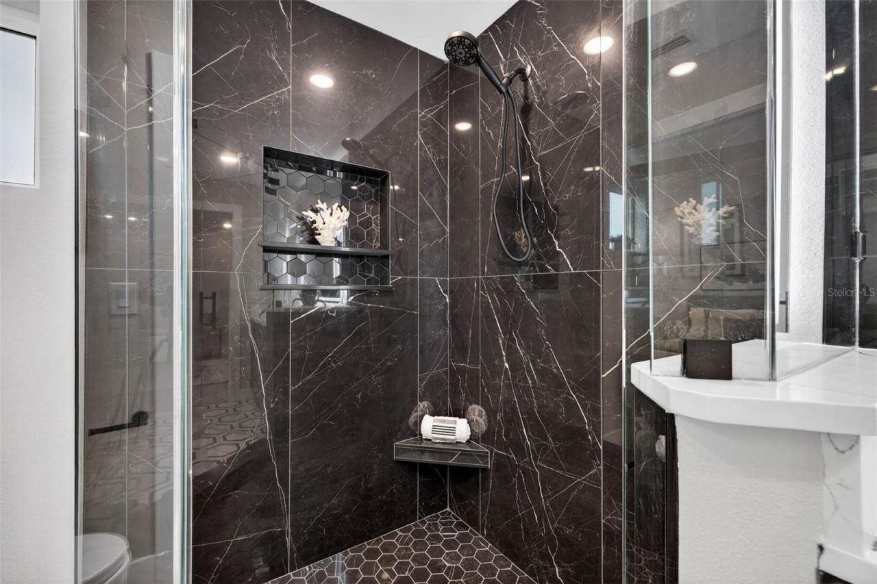 2540 34th Avenue N, Saint Petersburg, FL 33713 Photo