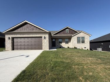 235 Brook Cove, Berea, KY 40403