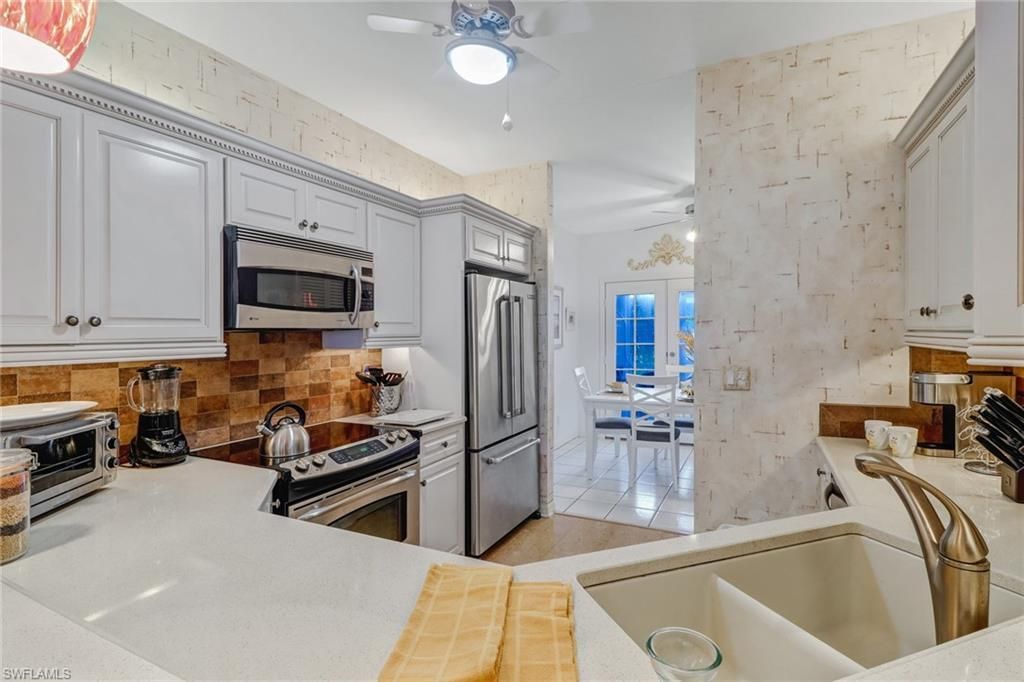 7108 Barrington Cir, Unit 101, Naples, FL 34108 Photo