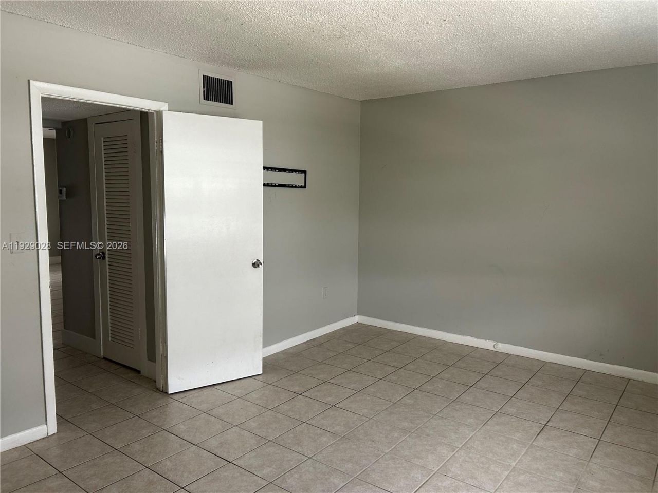 335 SW 20th St, Unit 7, Fort Lauderdale, FL 33315 Photo