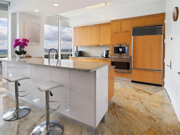 16001 Collins Ave, Unit 3005, Sunny Isles Beach, FL 33160