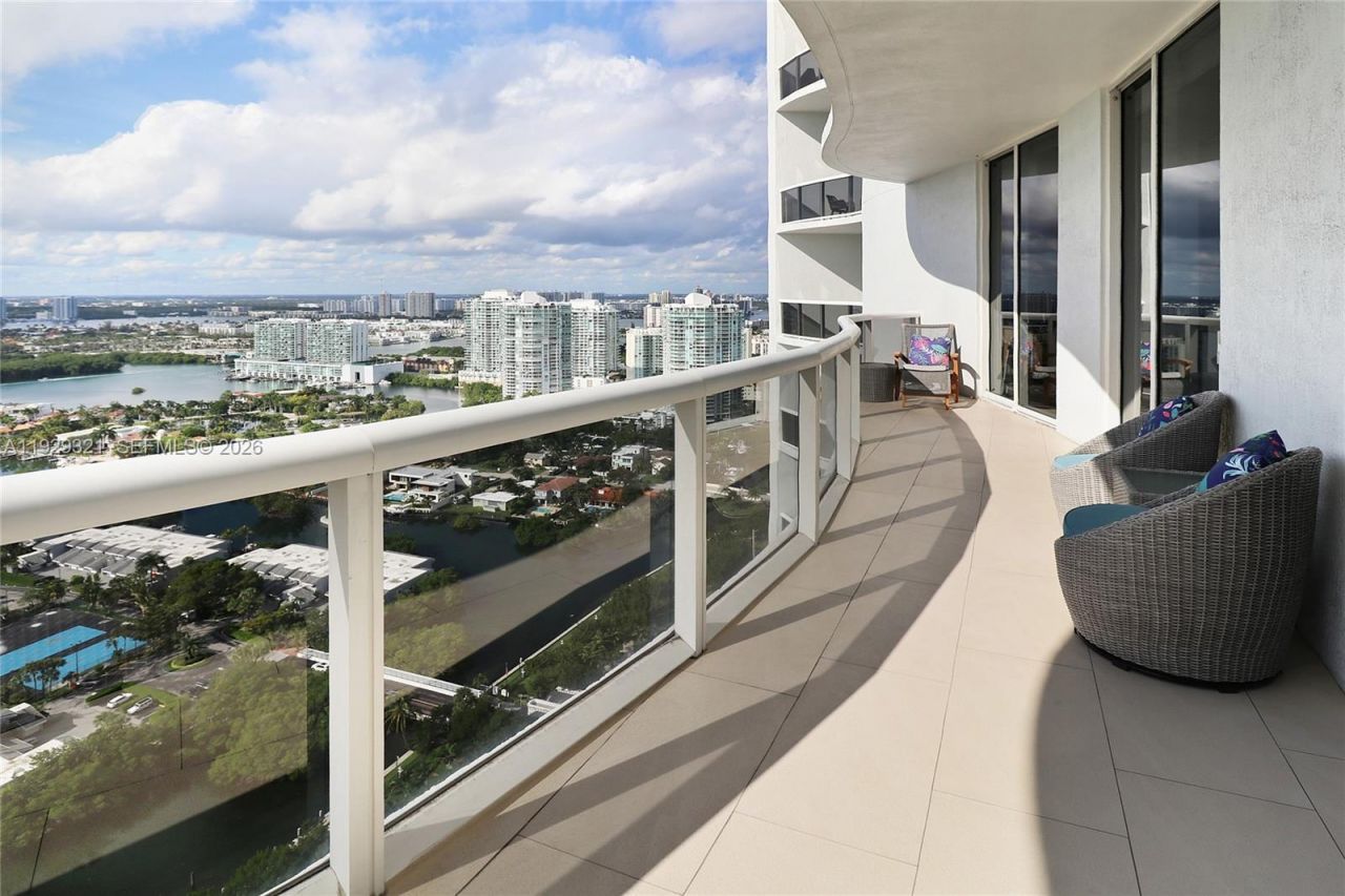 16001 Collins Ave, Unit 3005, Sunny Isles Beach, FL 33160 Photo
