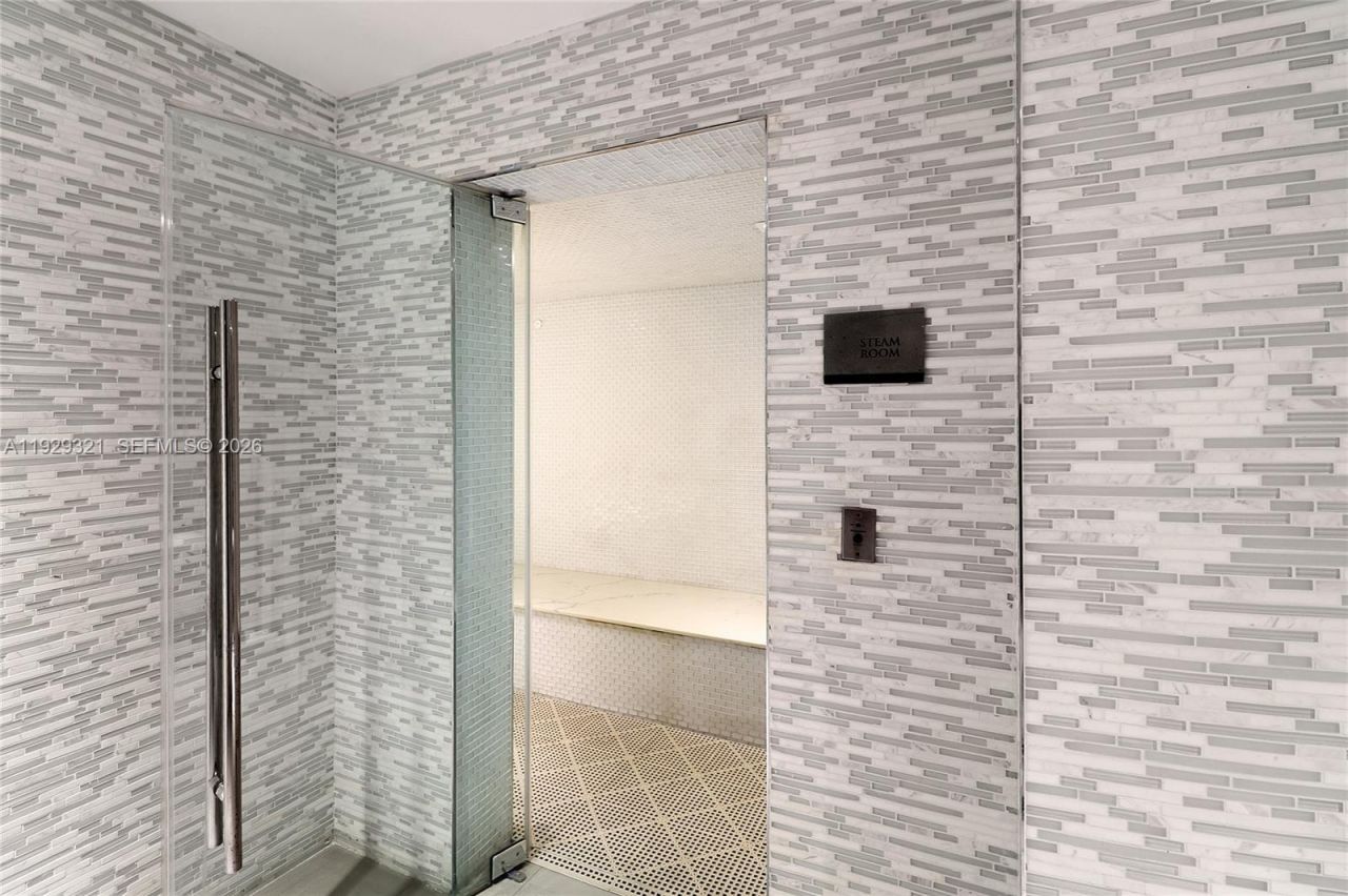 16001 Collins Ave, Unit 3005, Sunny Isles Beach, FL 33160 Photo