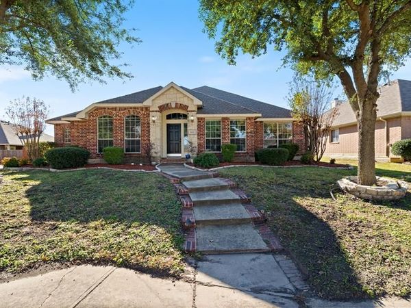 8014 Wilmington Drive, Rowlett, TX 75089