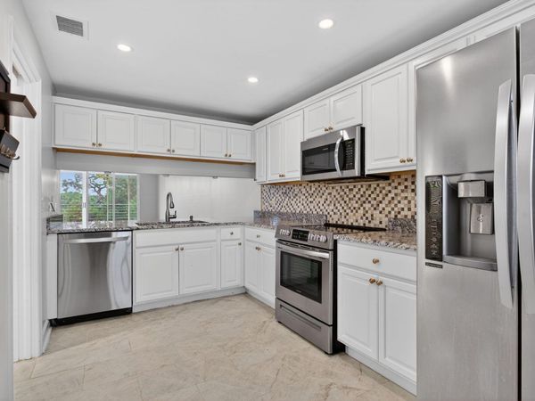 3503 Oaks Way, Unit 405, Pompano Beach, FL 33069