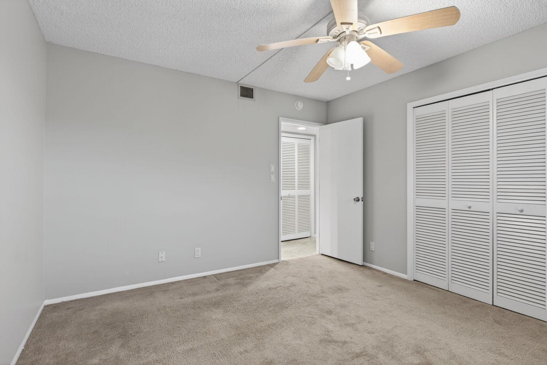 3503 Oaks Way, Unit 405, Pompano Beach, FL 33069 Photo