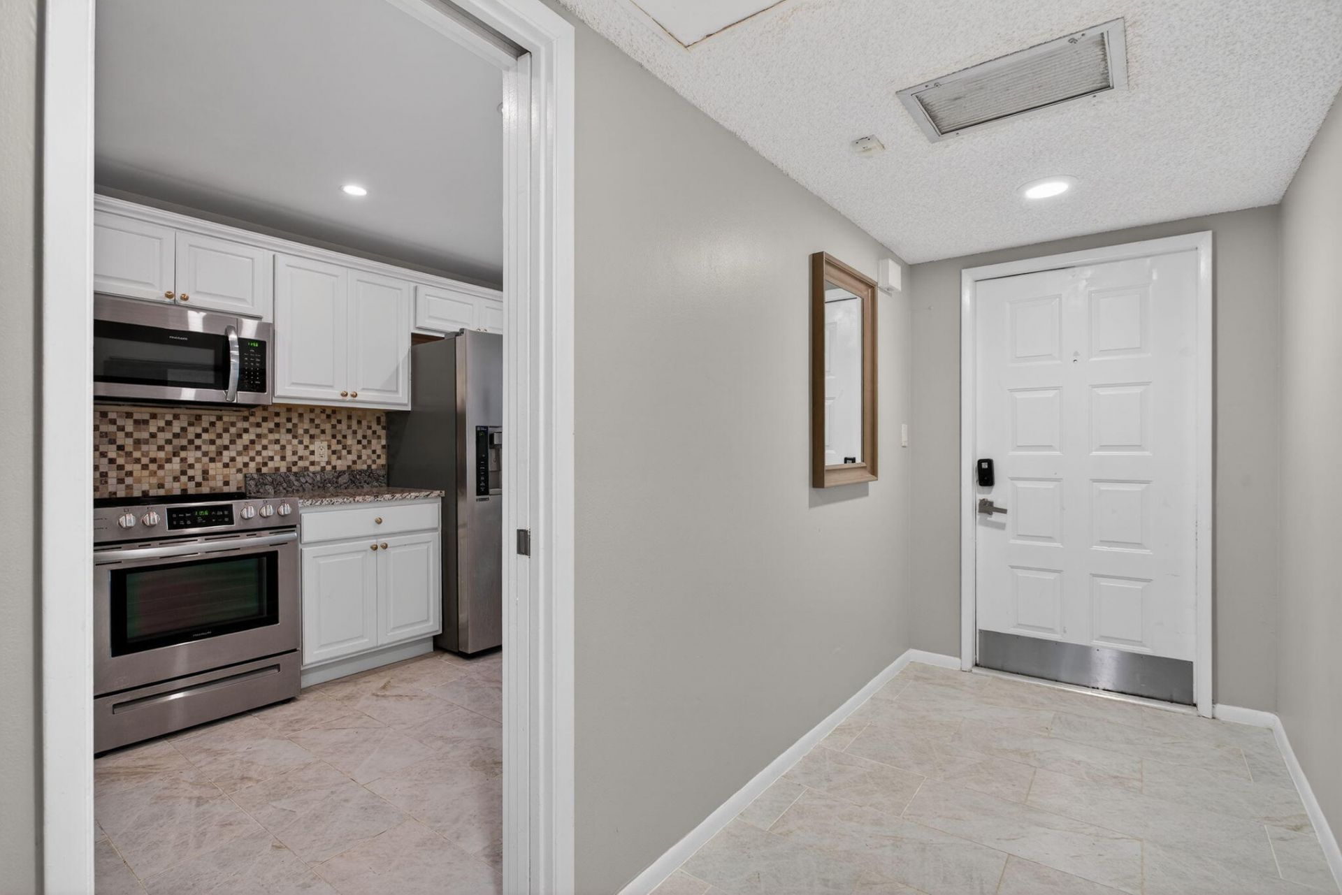 3503 Oaks Way, Unit 405, Pompano Beach, FL 33069 Photo