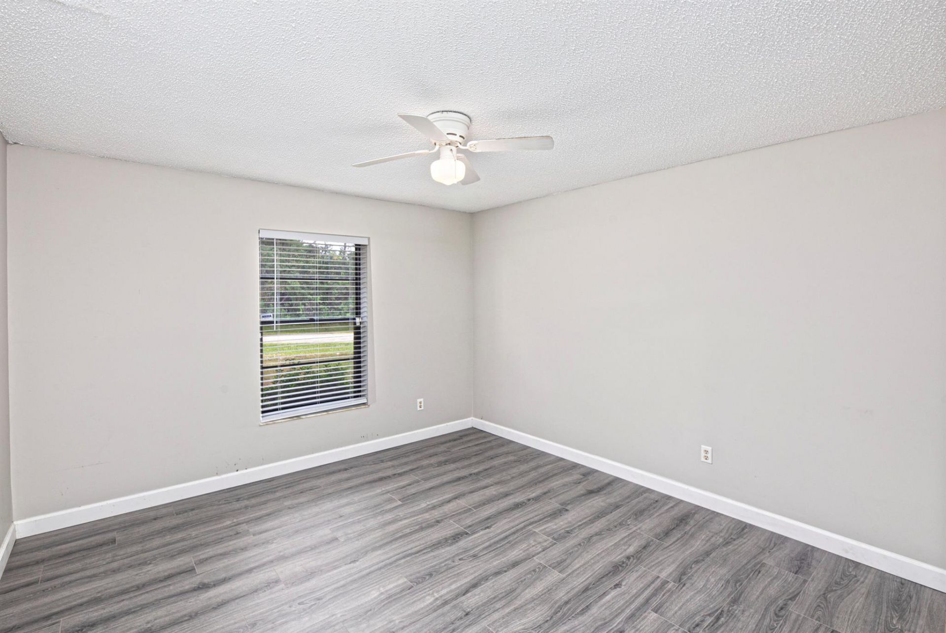 183 SW Airview Avenue, Port Saint Lucie, FL 34984 Photo