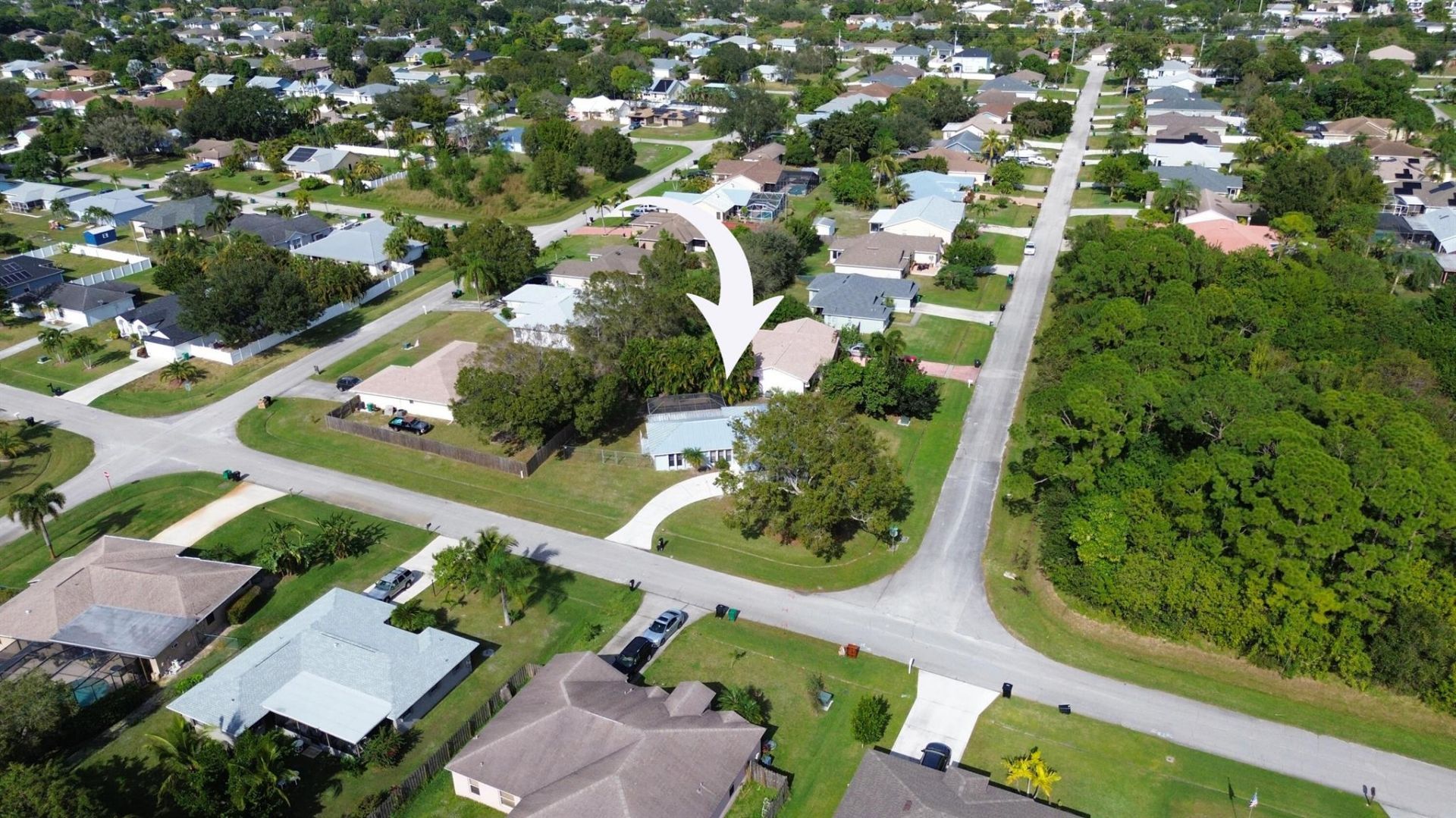 183 SW Airview Avenue, Port Saint Lucie, FL 34984 Photo