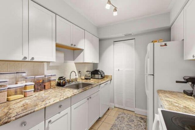 12030 Alternate A1a, Unit A4, Palm Beach Gardens, FL 33410 Photo