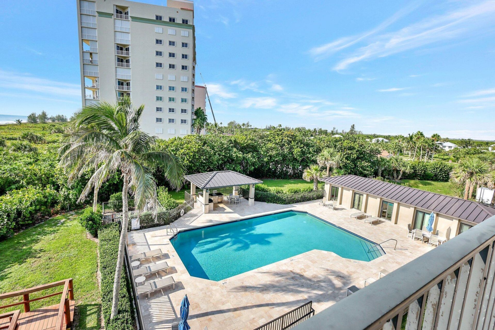 4000 N Highway A1a, Unit 402, Hutchinson Island, FL 34949 Photo