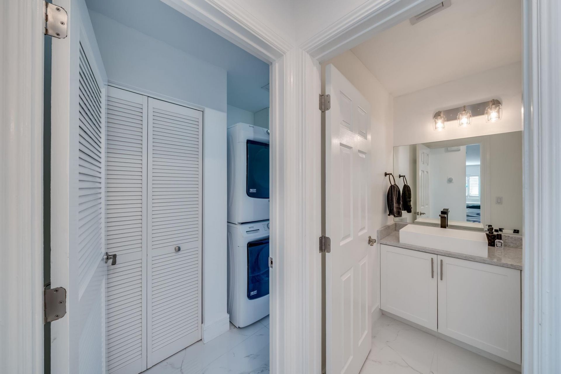 1112 NE 17th Way, Unit 1112, Fort Lauderdale, FL 33304 Photo