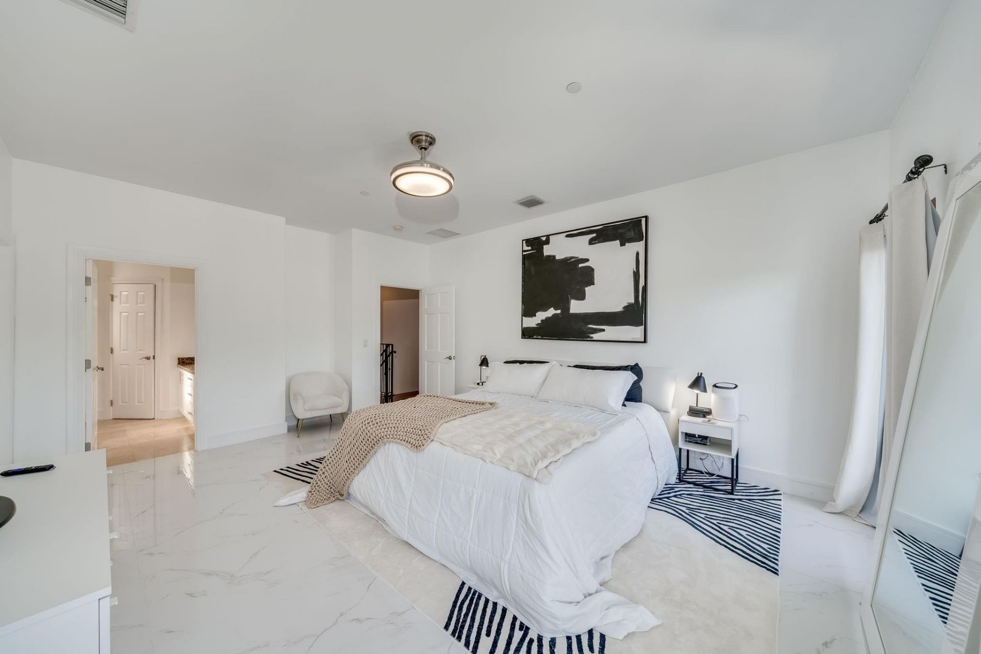 1112 NE 17th Way, Unit 1112, Fort Lauderdale, FL 33304 Photo