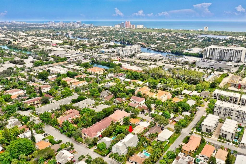 1112 NE 17th Way, Unit 1112, Fort Lauderdale, FL 33304 Photo