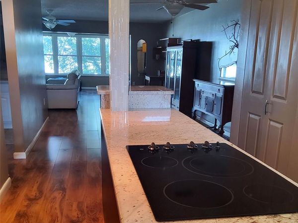 3114 59th Street S, Unit 303, Saint Petersburg, FL 33707