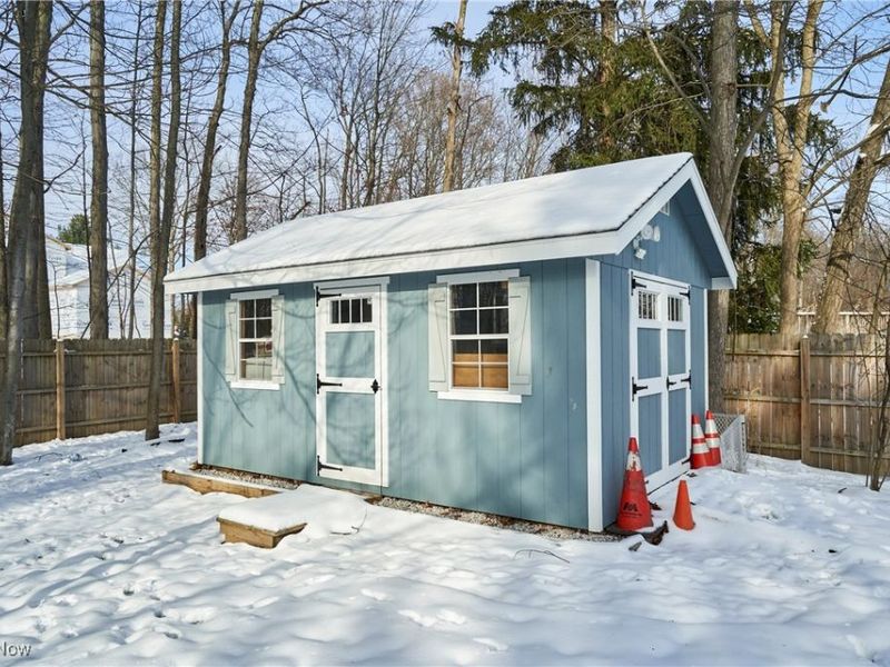 7840 Mccreary Road, Seven Hills, OH 44131 Photo 24